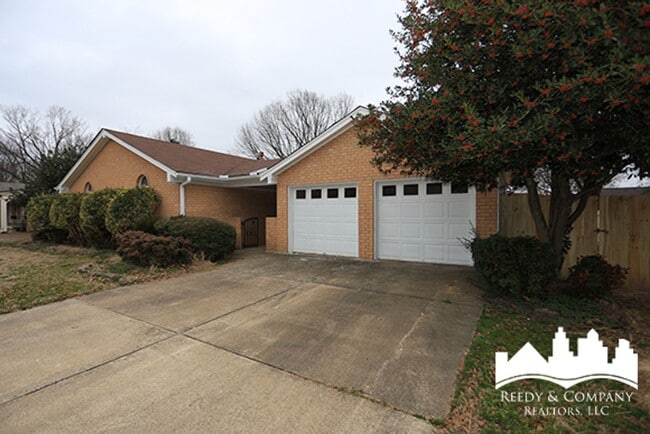 Photo - Welcome to 3132 Rosebay!