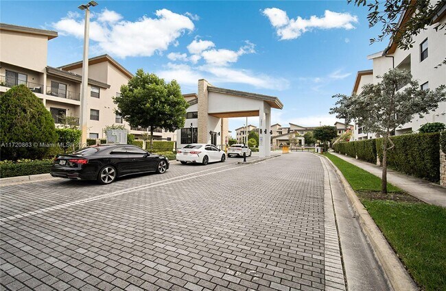 Photo - 7925 NW 104th Ave Unit 37