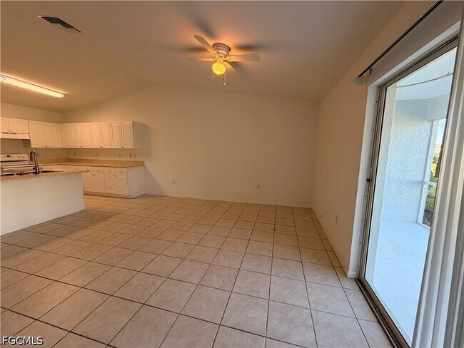 1818 Andalusia Blvd