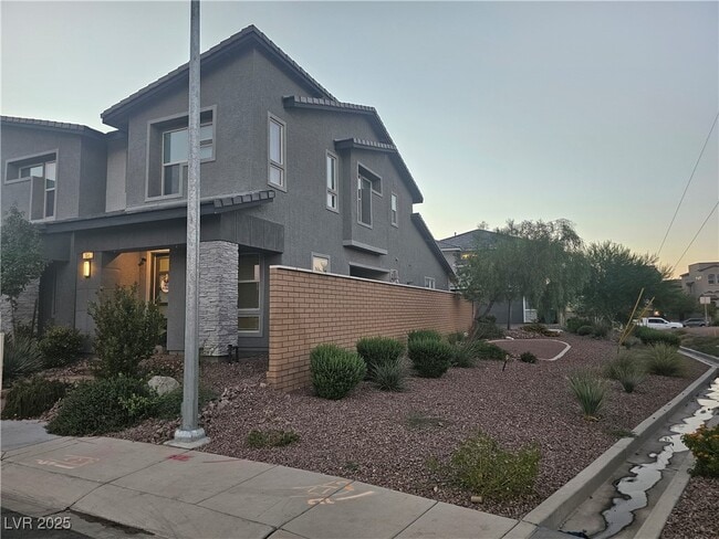 Photo - 154 Corretto Corner Ave