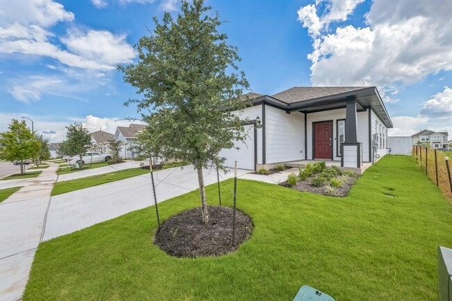 107 Honeybee Ln