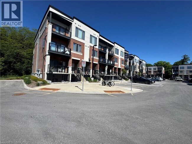 Photo - 25 Isherwood Ave Unit D61