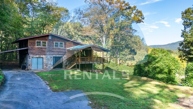 Photo - Beautifully remodeled 4 bedroom 2 bath hom...
