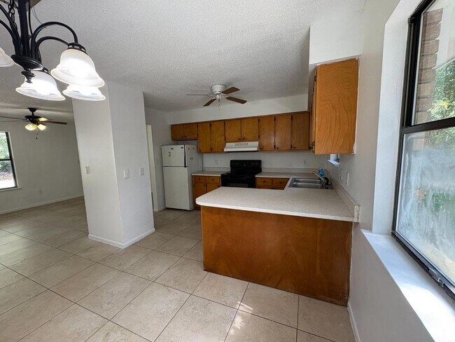 1312 Highway 20 E