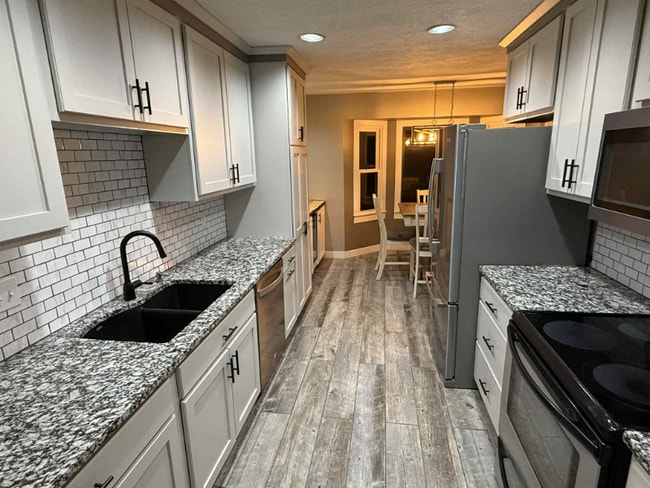 Photo - 1324 N Crestline St