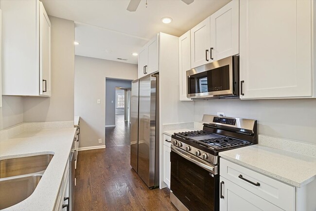 Photo - 6224 N Albany Ave