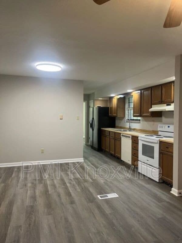 Photo - 4723 Zirkle Dr
