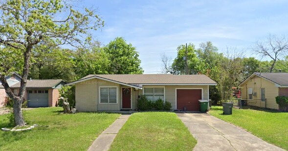 Photo - 2901 E Mistletoe Ave
