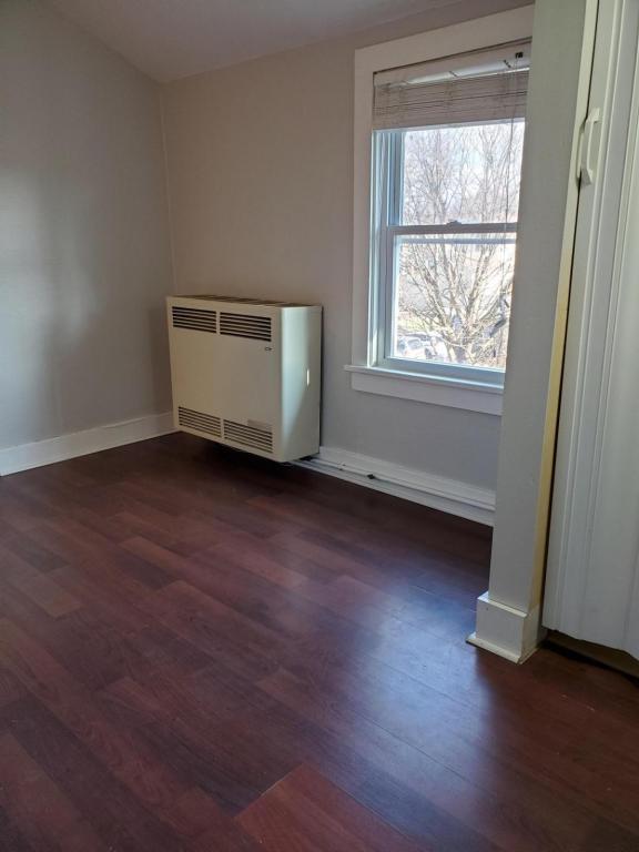 Photo - 48 Rumbold Ave Unit Apt 4