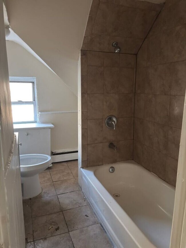 Photo - 356 Hamilton Ave Unidad 3