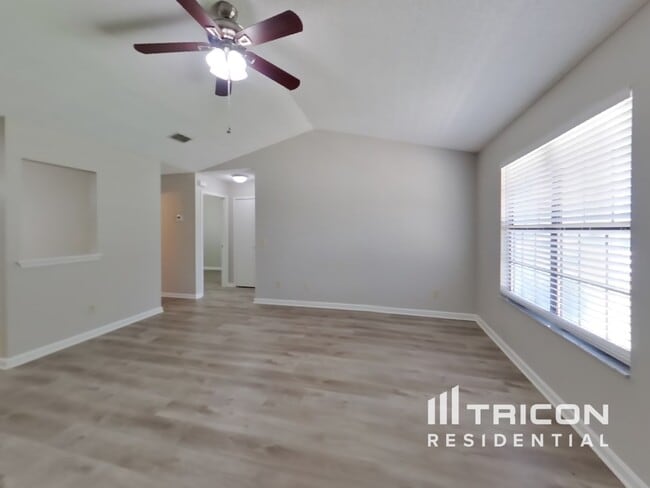 Photo - 3240 Avocet Ln
