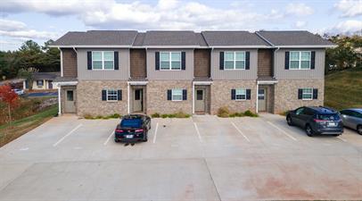 Photo - 929 Warrior Hill Dr Townhome