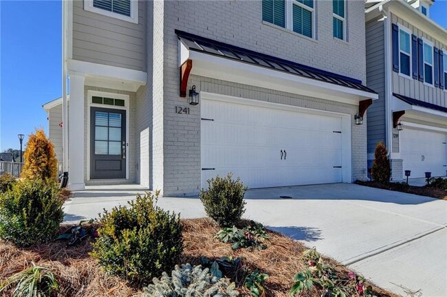 Photo - 1241 Waldon Xing