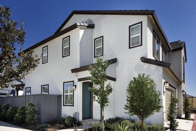 Escala at Stanford Crossing