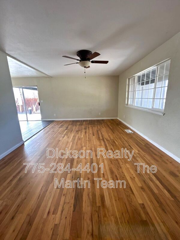 Photo - 25 Comstock Dr