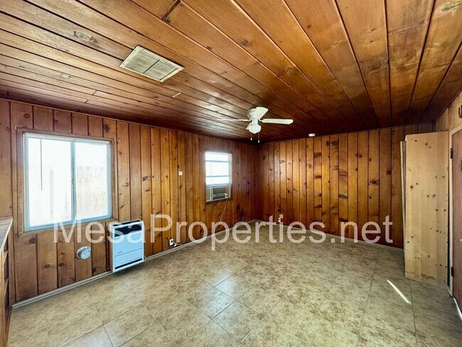 Photo - 900 W Buena Vista St Unidad #1 (back)