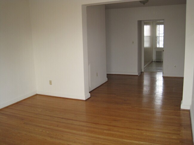 201 E Glendale Ave Unit 1
