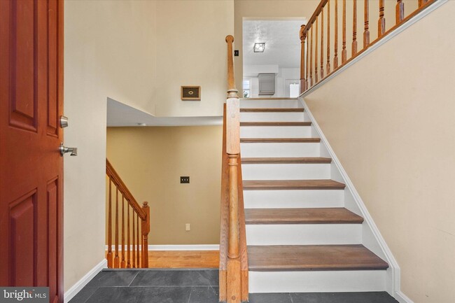841 Briar Ct
