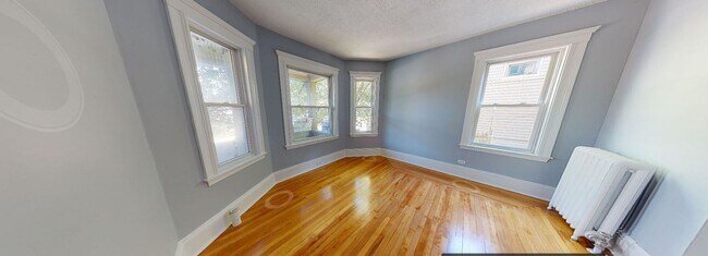 Photo - GREAT 3Br/1Bth, newly renovated, Great location!