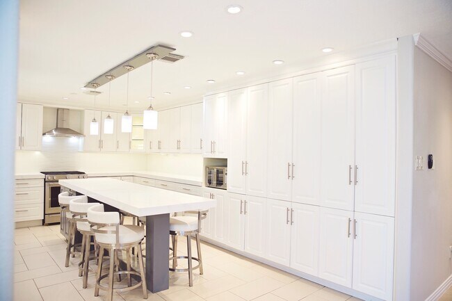 Photo - 18234 Sable Tree Dr
