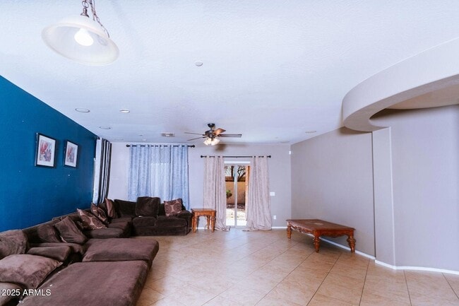 Building Photo - 19367 W Madison St