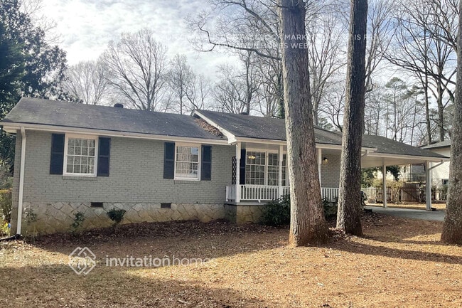 Building Photo - 4461 Locksley Rd