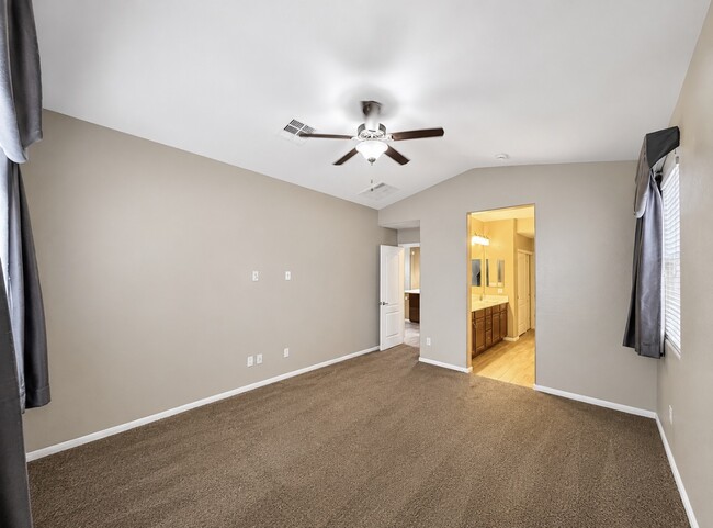 Photo - 6245 Hambledon Hill Rd