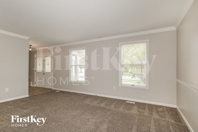 Photo - 721 Cedar Glen Dr