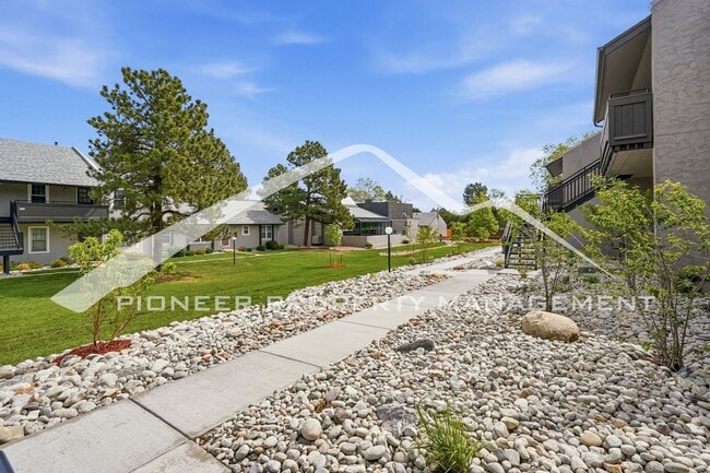 Photo - Spacious Condo with Washer/Dryer and Central AC Unit S02