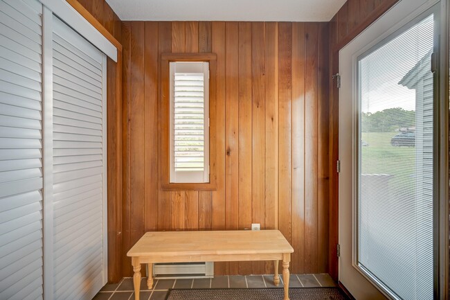2 Partridge Woods Rd Unit 2