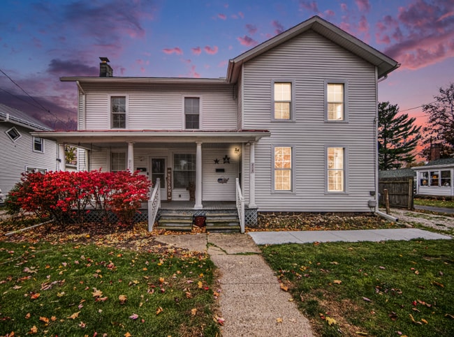 Photo - 212 Kilbuck St E