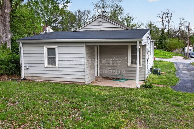 Photo - 3219 Royalton Ave