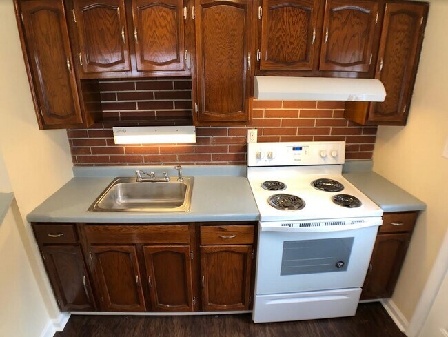 Photo - 349 Whittier Dr