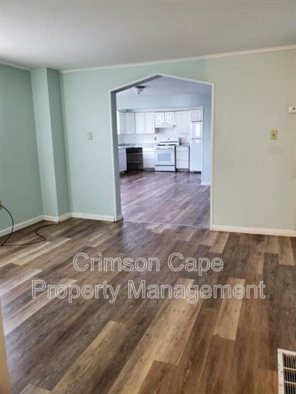 Photo - 108 Grove St Unit 1st Fl
