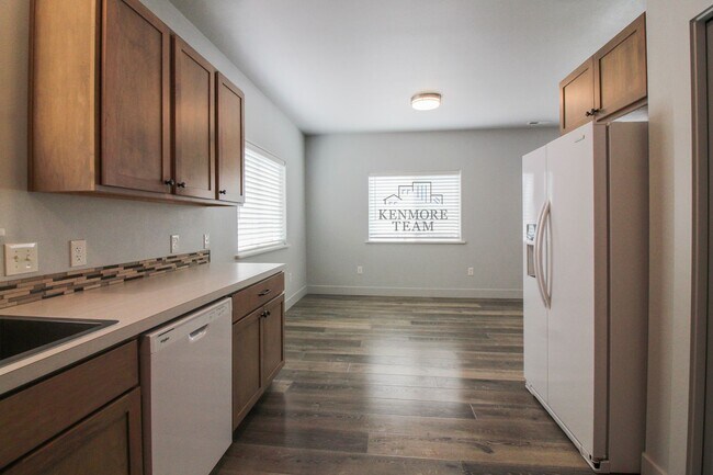 Photo - 1006 Adams St