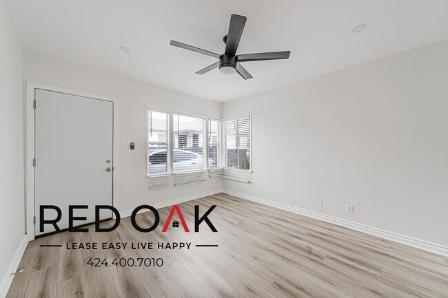 Photo - 4010 W 130th St Unit C