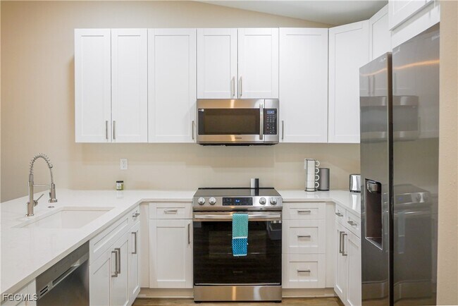 Photo - 17749 Grande Bayou Ct