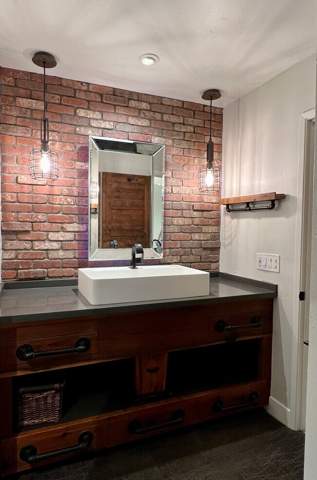 Photo - 641 Woodside Sierra Condo Unit #6