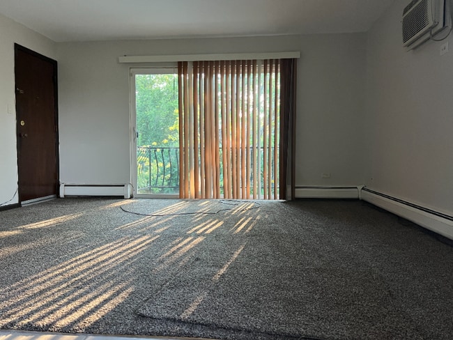 Photo - 14631 Lamon Ave Unit 2-N