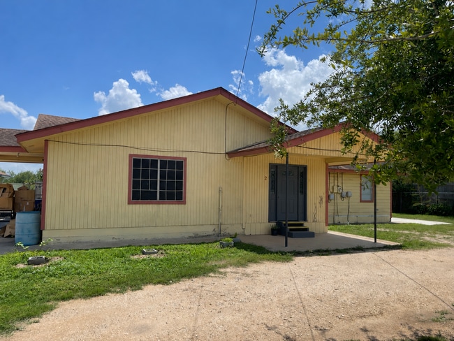 Building Photo - 2906 E Richardson Rd Unit 2