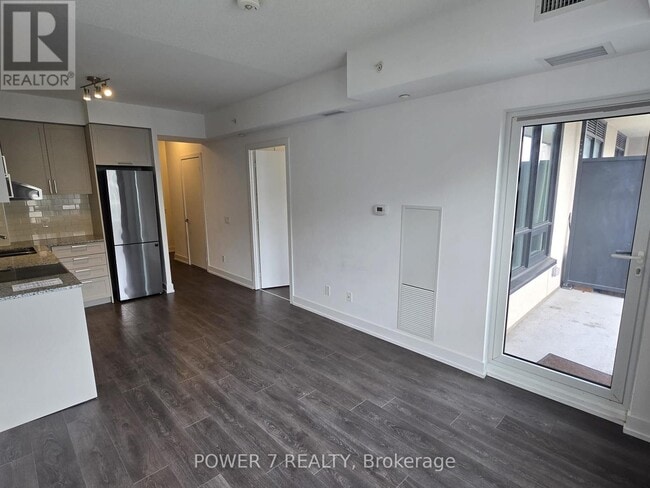 Photo - 268 Buchanan Dr Unit 633W