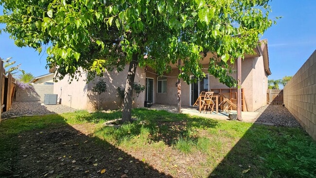 Photo - Luxurious Home in North Bakersfield 3 BD 3 BA