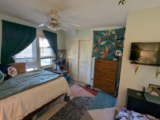 Photo - 1457 N Downing St