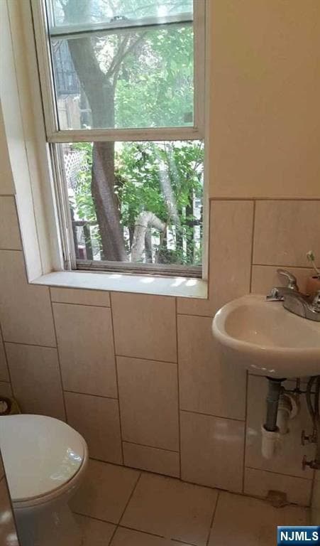 Photo - 107 4th St Unit 1W