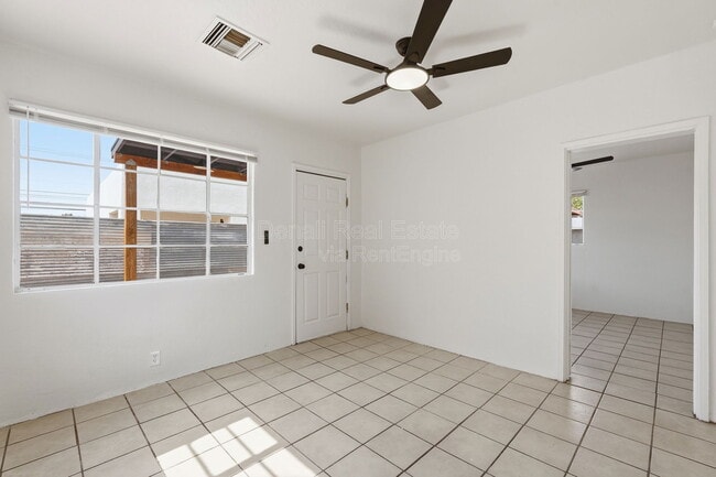 Photo - 1432 N Columbus Blvd