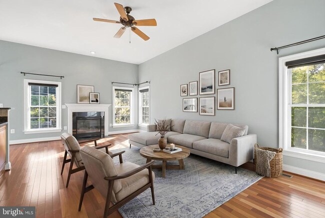 Photo - 6411 Velliety Ln