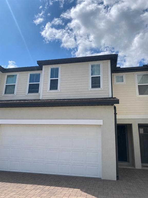 15061 Willow Arbor Cir
