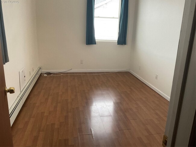 Photo - 205 N Wellwood Ave