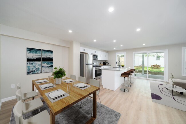 Photo - 171 VAN HORNE St Unidad 1