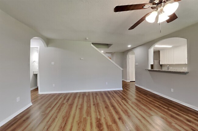 Photo - 5803 Village Grove Dr